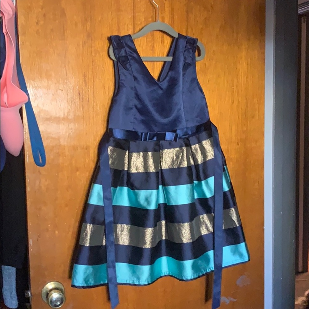 Blue dress